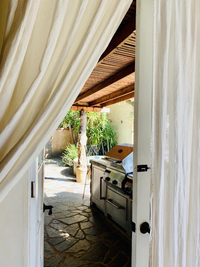 Under The Tuscan Sun Cottage In West Los Angeles Ngoại thất bức ảnh