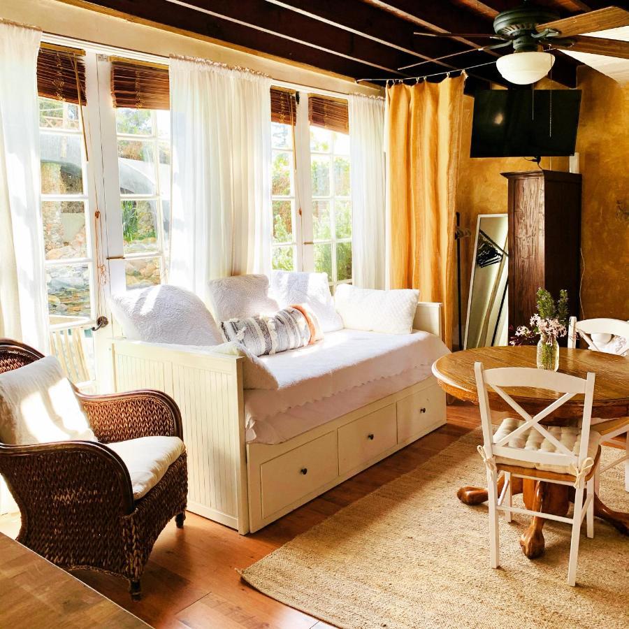 Under The Tuscan Sun Cottage In West Los Angeles Ngoại thất bức ảnh